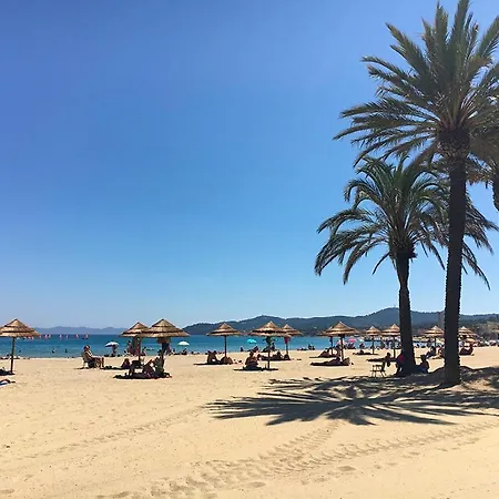 T2 Rue Pietonne Le Lavandou Climatise Exterior photo